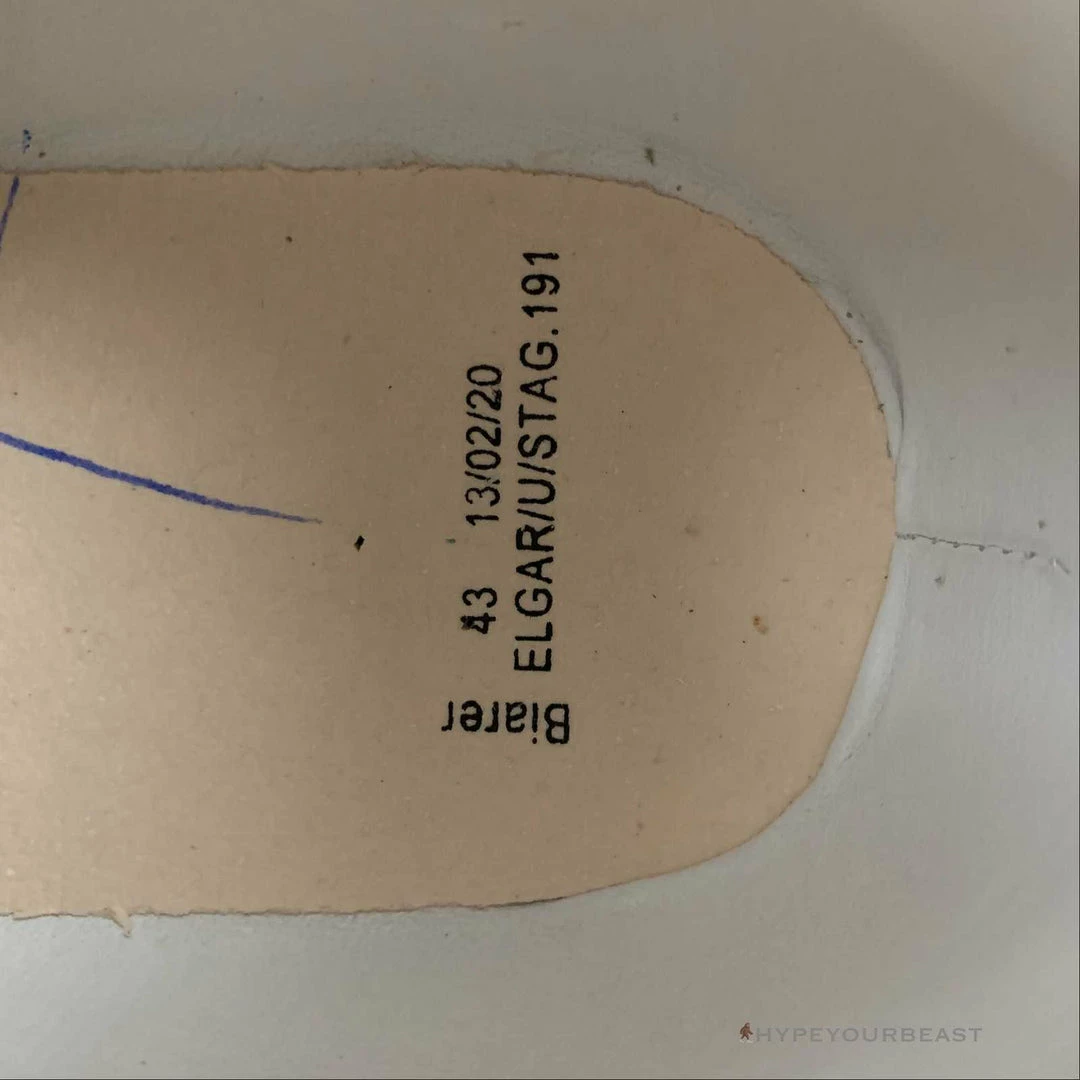 HypeYourBeast Alexander McQueen White / Grey A. Mcqueen 14 HypeYourBeast Alexander McQueen White / Grey A. Mcqueen