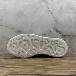 HypeYourBeast Alexander McQueen White / Pink Sparkle