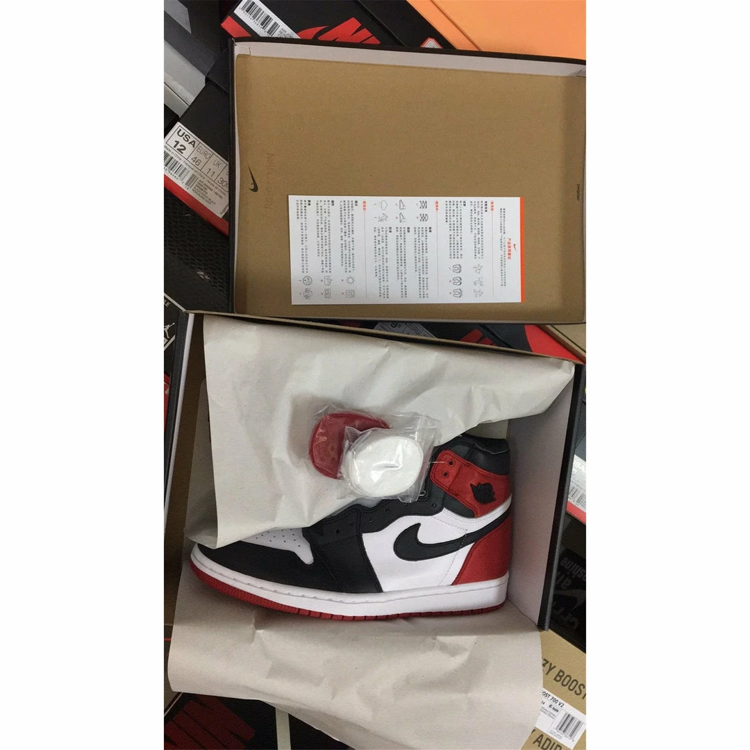 Hypeyourbeast Air Jordan 1 Retro High WMNS 'Satin Black Toe' 6 Hypeyourbeast Air Jordan 1 Retro High WMNS 'Satin Black Toe'