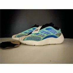 Hypeyourbeast Adidas Yeezy 700 V3 'Arzareth' 18 Hypeyourbeast Adidas Yeezy 700 V3 'Arzareth'