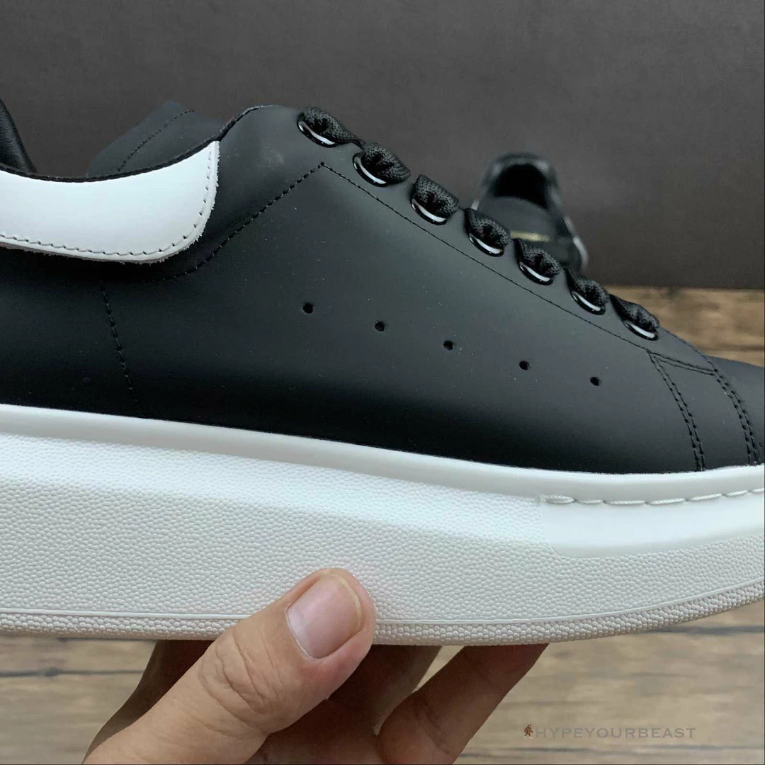 HypeYourBeast Alexander McQueen Black / Black / White A. Mcqueen 5 HypeYourBeast Alexander McQueen Black / Black / White A. Mcqueen
