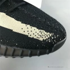 Hypeyourbeast Adidas Yeezy Boost 350 V2 'Oreo Black / White' 31 Hypeyourbeast Adidas Yeezy Boost 350 V2 'Oreo Black / White'