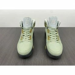 HypeYourBeast Air Jordan 5 'Jade Horizon' 24 HypeYourBeast Air Jordan 5 'Jade Horizon'