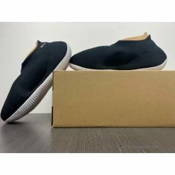 Hypeyourbeast Yeezy Knit Runner 'Sulfer'