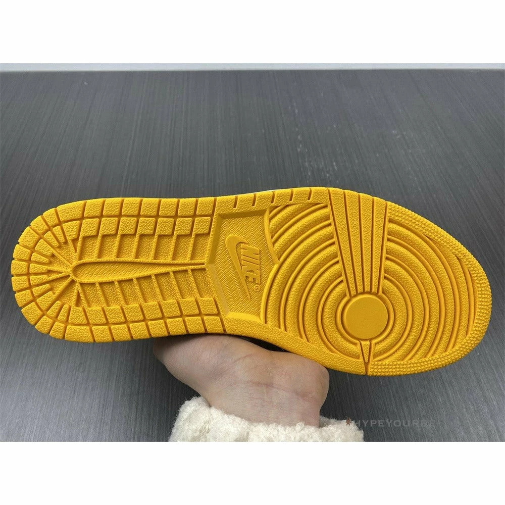 Hypeyourbeast Air Jordan 1 High OG 'Brotherhood' 16 Hypeyourbeast Air Jordan 1 High OG 'Brotherhood'