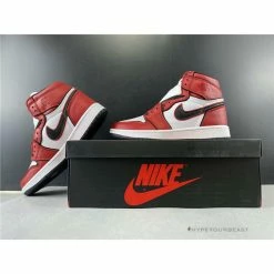 Hypeyourbeast Air Jordan 1 High Chicago 'Double Hook'