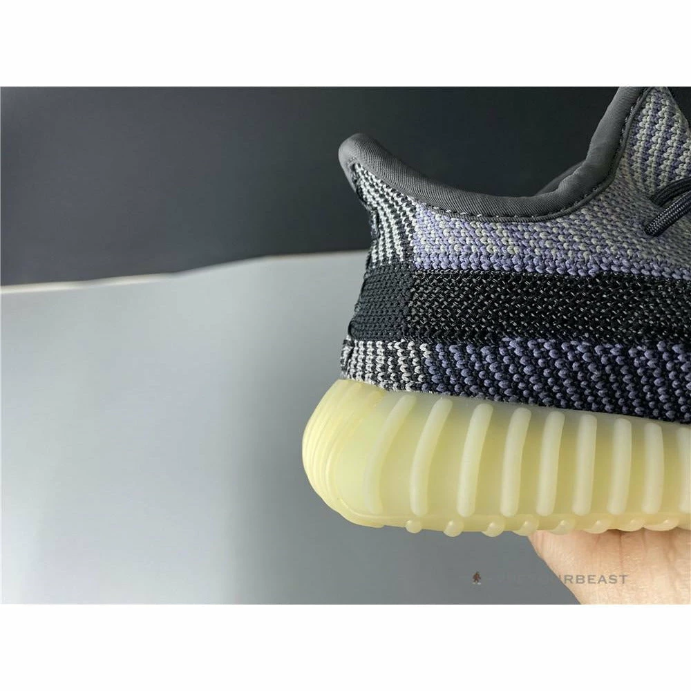 Hypeyourbeast Adidas Yeezy Boost 350 V2 'Carbon' 10 Hypeyourbeast Adidas Yeezy Boost 350 V2 'Carbon'
