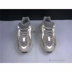 Hypeyourbeast Adidas Yeezy Boost 700 V2 'Cream'