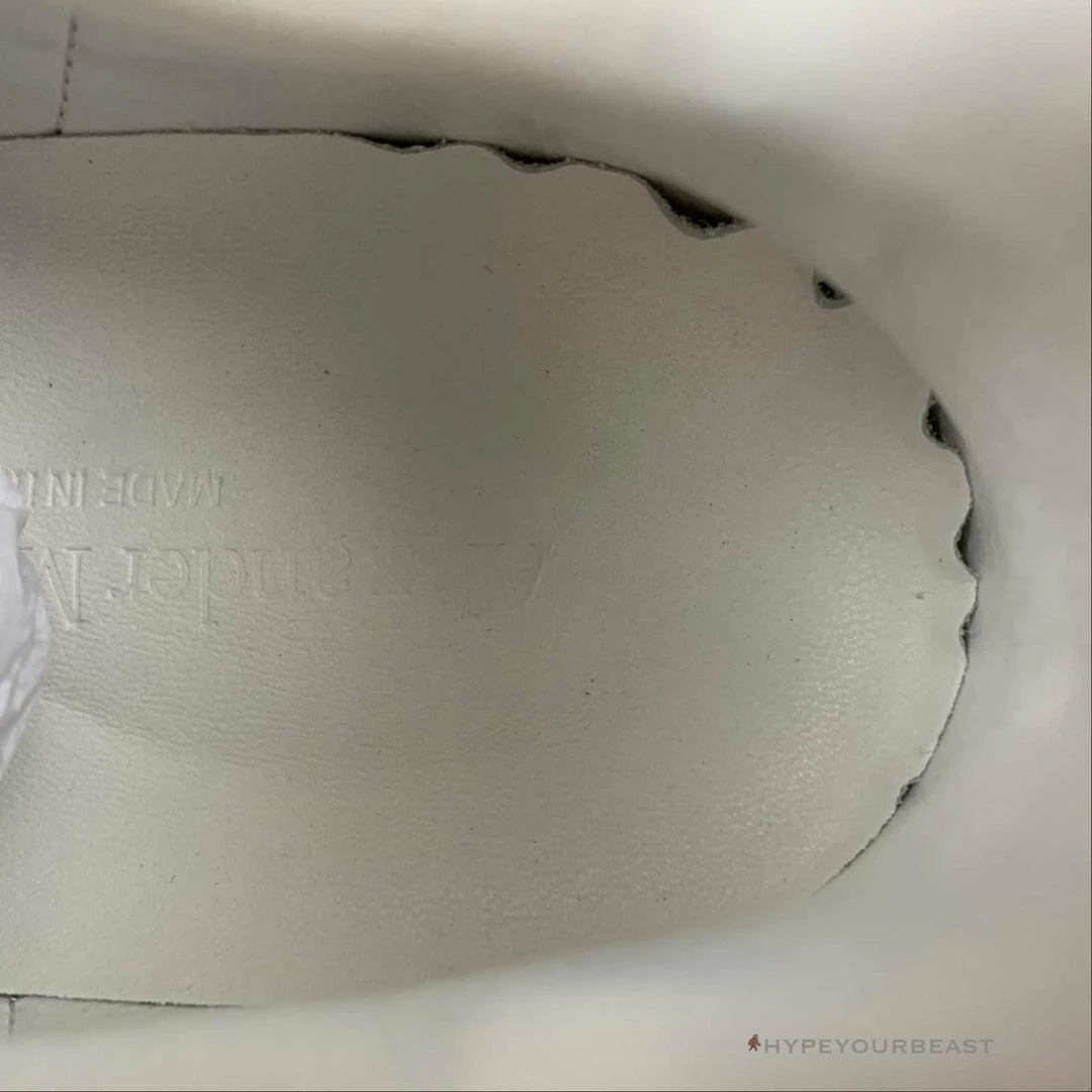 HypeYourBeast Alexander McQueen White / Green A. Mcqueen 11 HypeYourBeast Alexander McQueen White / Green A. Mcqueen