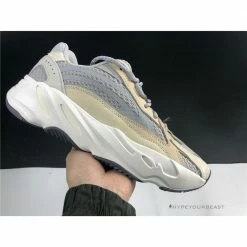 Hypeyourbeast Adidas Yeezy Boost 700 V2 'Cream'