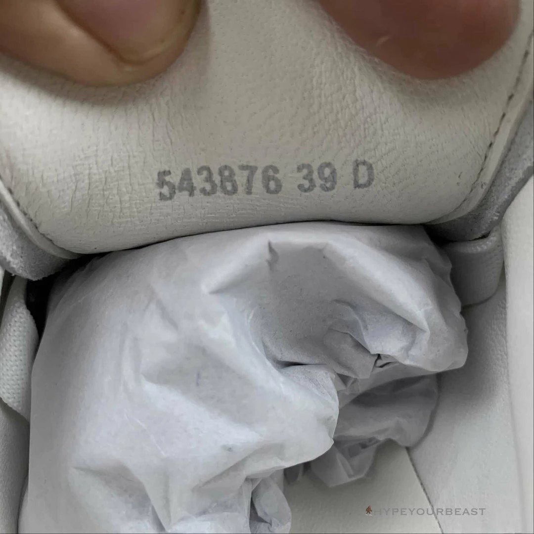 HypeYourBeast Alexander McQueen White / Green A. Mcqueen 12 HypeYourBeast Alexander McQueen White / Green A. Mcqueen