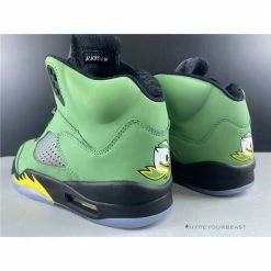 Hypeyourbeast Air Jordan 5 Retro Oregon Ducks 19 Hypeyourbeast Air Jordan 5 Retro Oregon Ducks