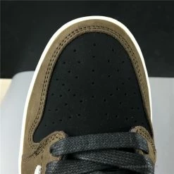 Hypeyourbeast Travis Scott X Air Jordan 1 Low 'Mocha'