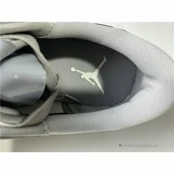 Hypeyourbeast Dior X Air Jordan 1 Low 30 Hypeyourbeast Dior X Air Jordan 1 Low