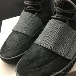 Hypeyourbeast Yeezy Boost 750 Black