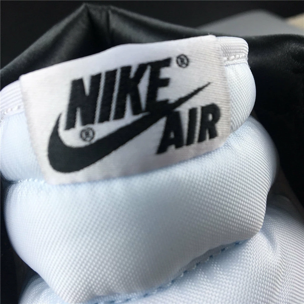 Hypeyourbeast Air Jordan 1 Retro High WMNS 'Satin Black Toe' 13 Hypeyourbeast Air Jordan 1 Retro High WMNS 'Satin Black Toe'