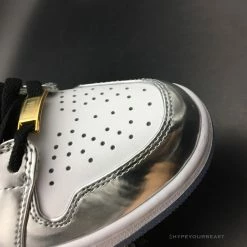 Hypeyourbeast Air Jordan 1 High 'Pass The Torch' 44 Hypeyourbeast Air Jordan 1 High 'Pass The Torch'