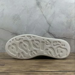 HypeYourBeast Alexander McQueen White / Black Outline