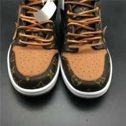 Hypeyourbeast Off White X Jordan 1 X LV