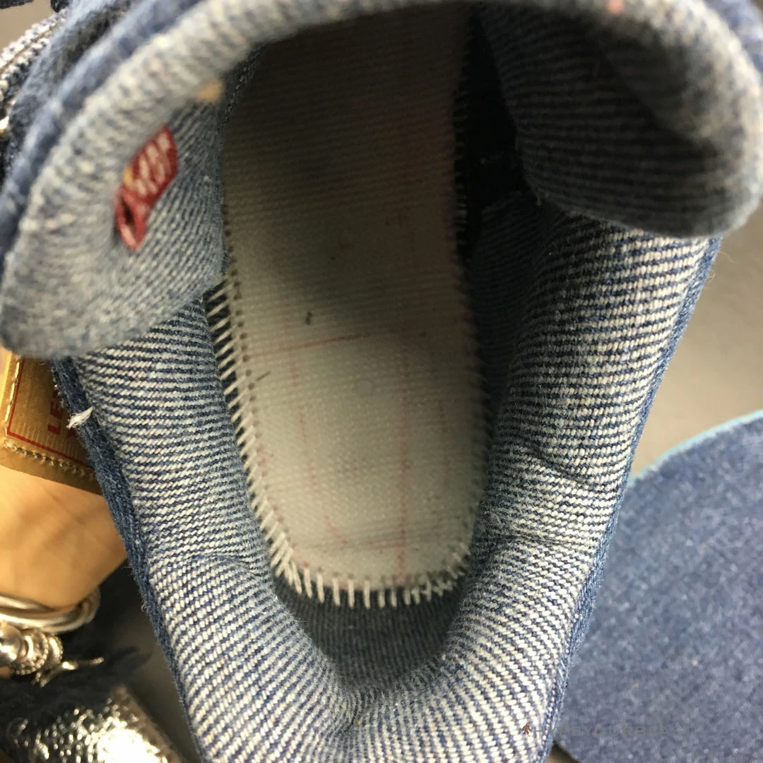 Hypeyourbeast Jordan 4 Retro NRG "Levi's" 12 Hypeyourbeast Jordan 4 Retro NRG "Levi's"