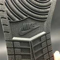 Hypeyourbeast Air Jordan 1 Retro High Sports Illustrated (A Star Is Born) 34 Hypeyourbeast Air Jordan 1 Retro High Sports Illustrated (A Star Is Born)