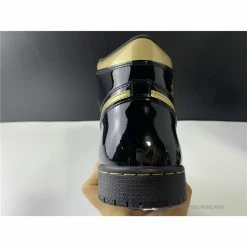Hypeyourbeast Air Jordan 1 High 'Black Metallic Gold'