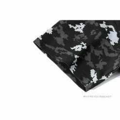 Hypeyourbeast BAPE Digital Pixel Camouflage Tee Shirt 'BLACK' Clothes