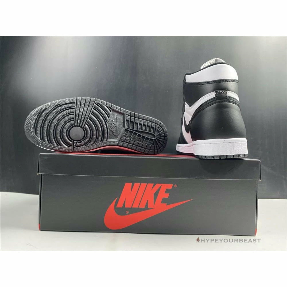 Hypeyourbeast Air Jordan 1 Retro High OG 'Black White' 9 Hypeyourbeast Air Jordan 1 Retro High OG 'Black White'