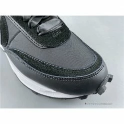 Hypeyourbeast Nike LD Waffle Sacai Daybreak Black