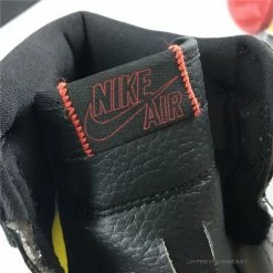 HypeYourBeast Air Jordan 1 Retro High OG 'Defiant' 29 HypeYourBeast Air Jordan 1 Retro High OG 'Defiant'