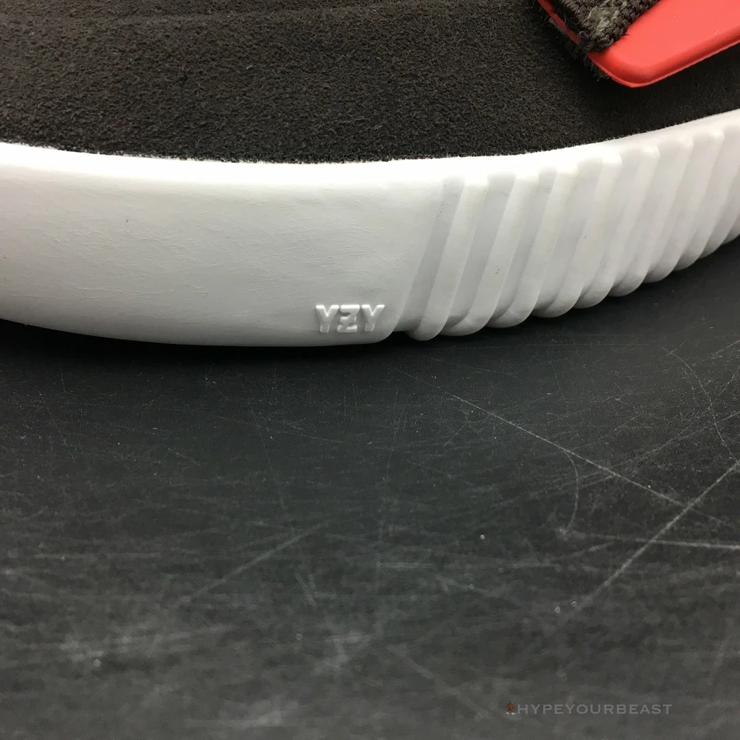 Hypeyourbeast Yeezy Boost 750 Black / White / Supreme 21 Hypeyourbeast Yeezy Boost 750 Black / White / Supreme