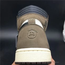 Hypeyourbeast Travis Scott X Air Jordan 1 Retro High OG 'Mocha' 44 Hypeyourbeast Travis Scott X Air Jordan 1 Retro High OG 'Mocha'