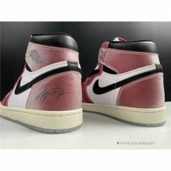 Hypeyourbeast Trophy Room X Air Jordan 1 High OG