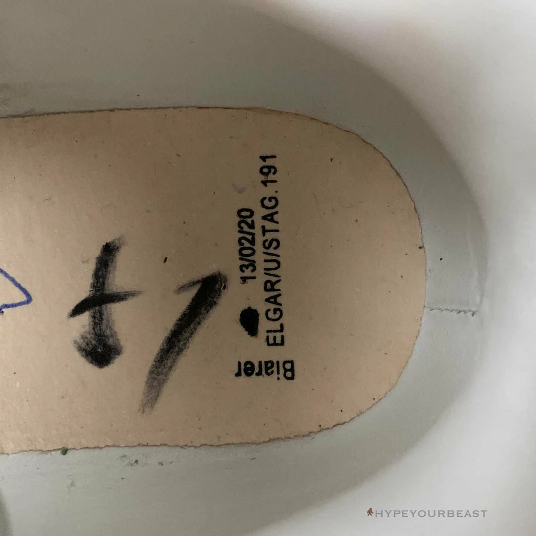 HypeYourBeast Alexander McQueen White / Purple A. Mcqueen 6 HypeYourBeast Alexander McQueen White / Purple A. Mcqueen