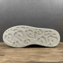 HypeYourBeast Alexander McQueen Black / Black / White A. Mcqueen 25 HypeYourBeast Alexander McQueen Black / Black / White A. Mcqueen