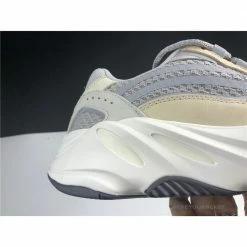 Hypeyourbeast Adidas Yeezy Boost 700 V2 'Cream'