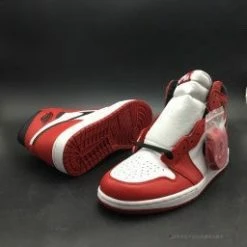 HypeYourBeast Air Jordan 1 Retro High OG 'Chicago' 27 HypeYourBeast Air Jordan 1 Retro High OG 'Chicago'