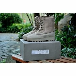 Hypeyourbeast Adidas Yeezy 950 Light Grey 11 Hypeyourbeast Adidas Yeezy 950 Light Grey