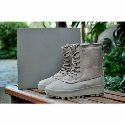 Hypeyourbeast Adidas Yeezy 950 Light Grey 17 Hypeyourbeast Adidas Yeezy 950 Light Grey