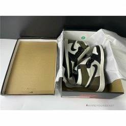 Hypeyourbeast Air Jordan 1 High OG 'Dark Mocha'