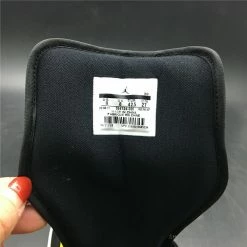 Hypeyourbeast Air Jordan 1 Retro Mid New Love 14 Hypeyourbeast Air Jordan 1 Retro Mid New Love