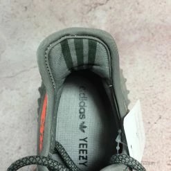 Hypeyourbeast Adidas Yeezy Boost 350 V2 'Beluga' 23 Hypeyourbeast Adidas Yeezy Boost 350 V2 'Beluga'