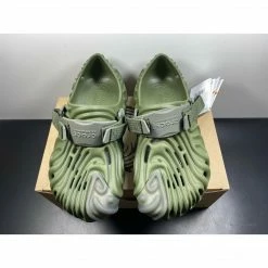 Hypeyourbeast Slides Crocs Pollex Clog By Salehe Bembury Menemsha Cucumber