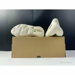 Hypeyourbeast Yeezy Foam Runner Sand 19 Hypeyourbeast Yeezy Foam Runner Sand