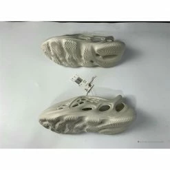 Hypeyourbeast Yeezy Foam Runner Sand 22 Hypeyourbeast Yeezy Foam Runner Sand