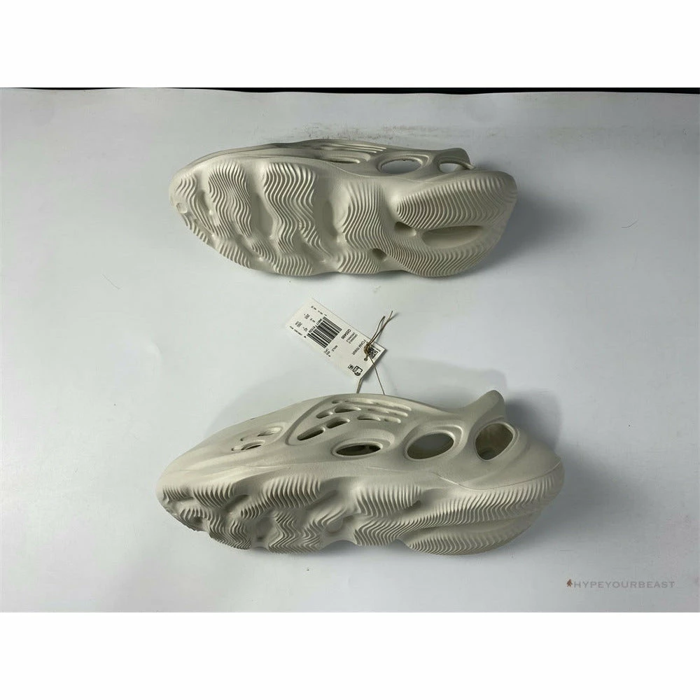 Hypeyourbeast Yeezy Foam Runner Sand 9 Hypeyourbeast Yeezy Foam Runner Sand
