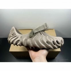 Hypeyourbeast Crocs Pollex Clog By Salehe Bembury Menemsha Brown Slides 15 Hypeyourbeast Crocs Pollex Clog By Salehe Bembury Menemsha Brown Slides