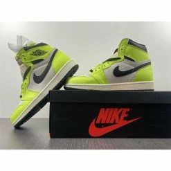 Hypeyourbeast Air Jordan 1 Retro High OG 'Visionnaire'