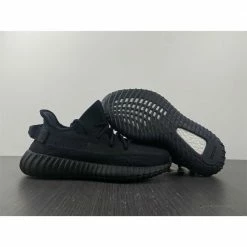 Hypeyourbeast Adidas Yeezy Boost 350 V2 'Onyx'