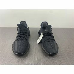 Hypeyourbeast Adidas Yeezy Boost 350 V2 'Onyx'